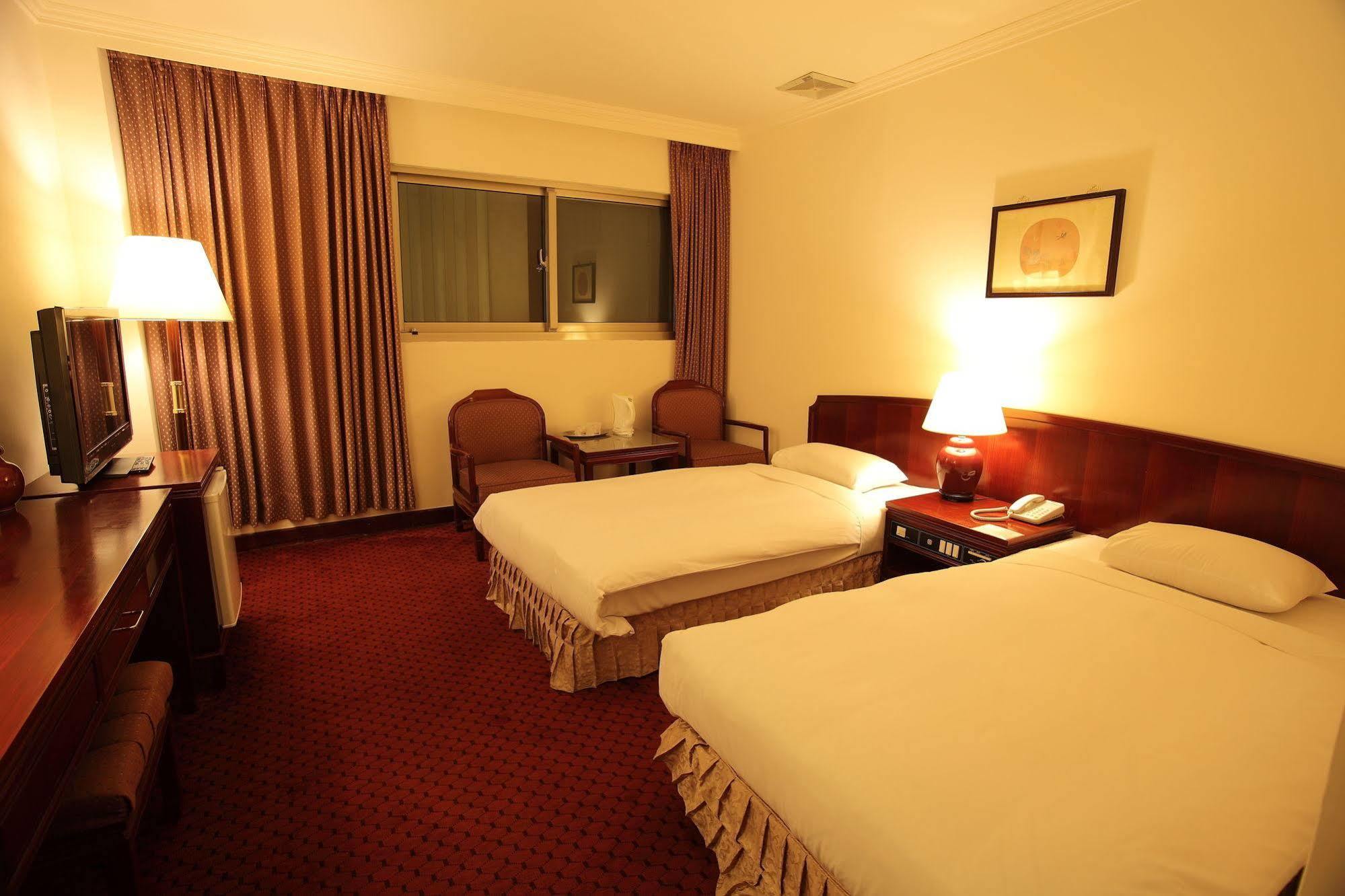 Nan Tou Hotel Nantou Eksteriør bilde