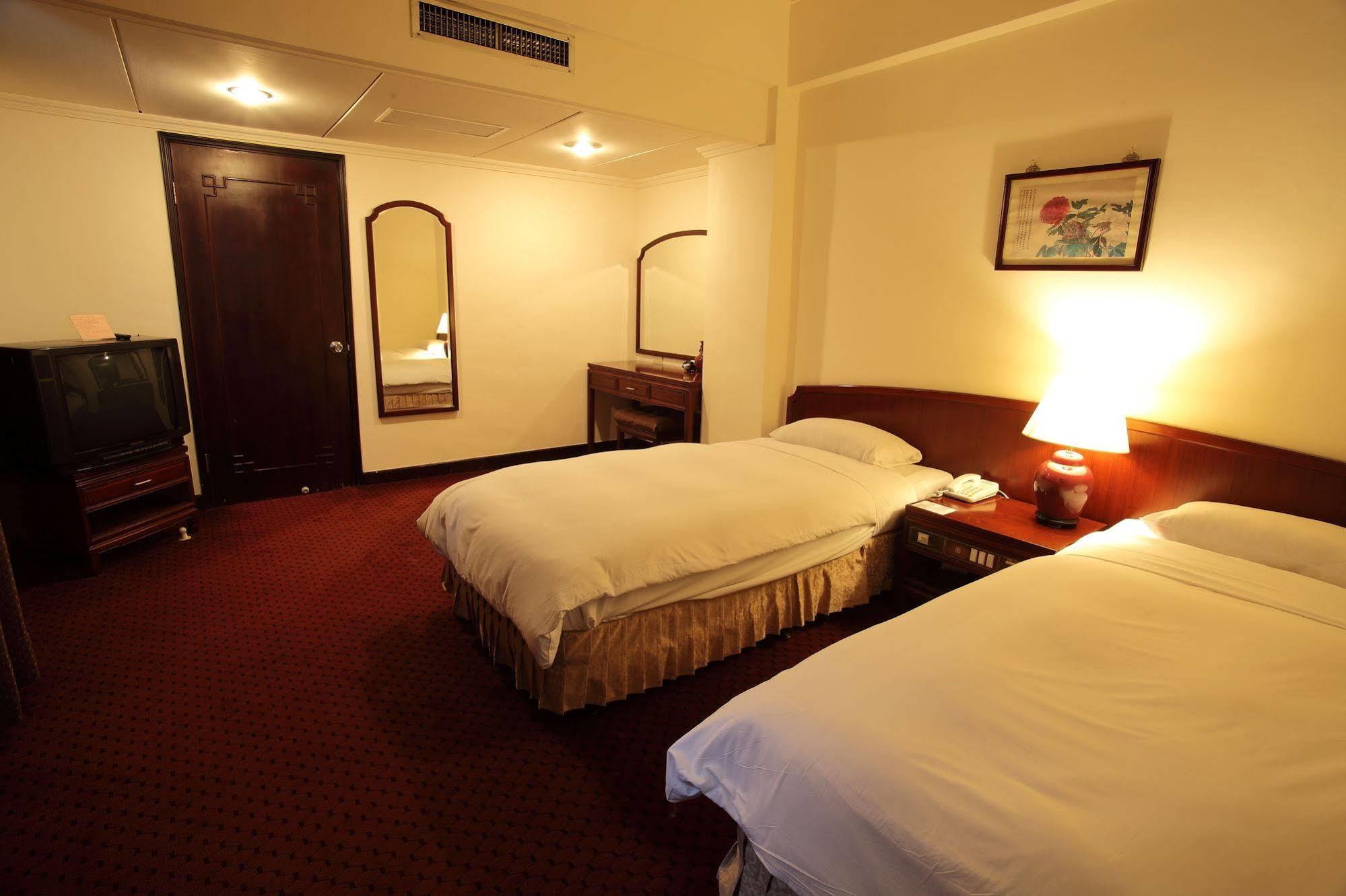 Nan Tou Hotel Nantou Eksteriør bilde