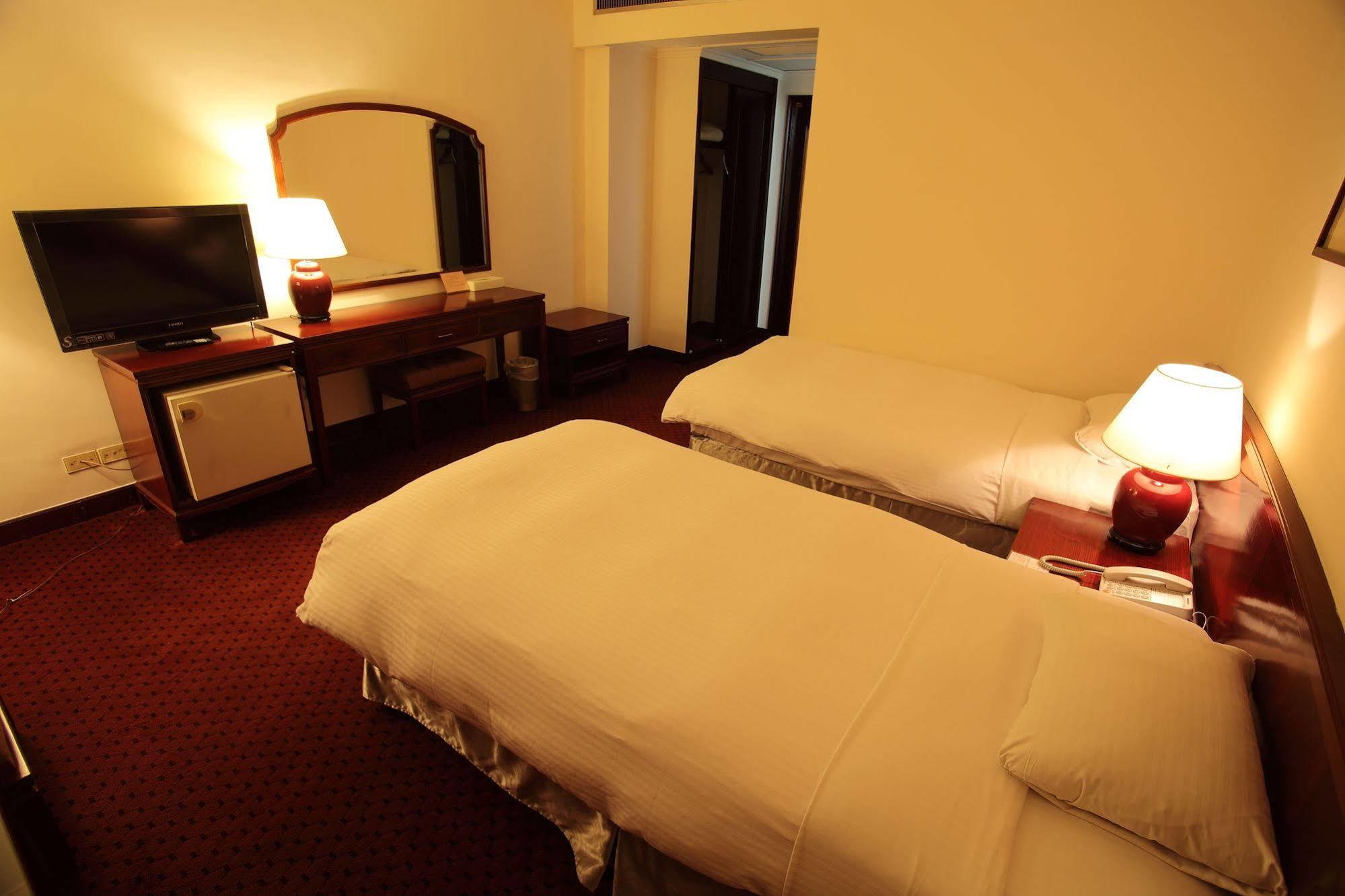 Nan Tou Hotel Nantou Eksteriør bilde